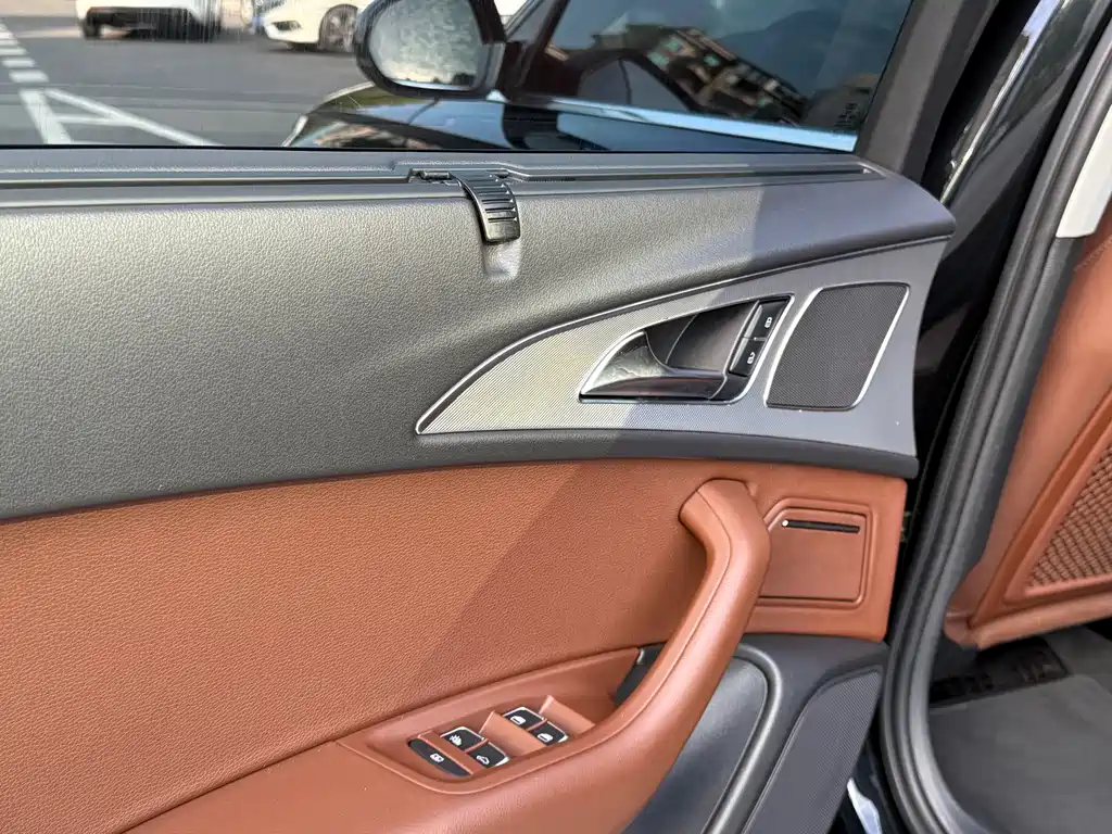 Audi A6L — миниатюра 11