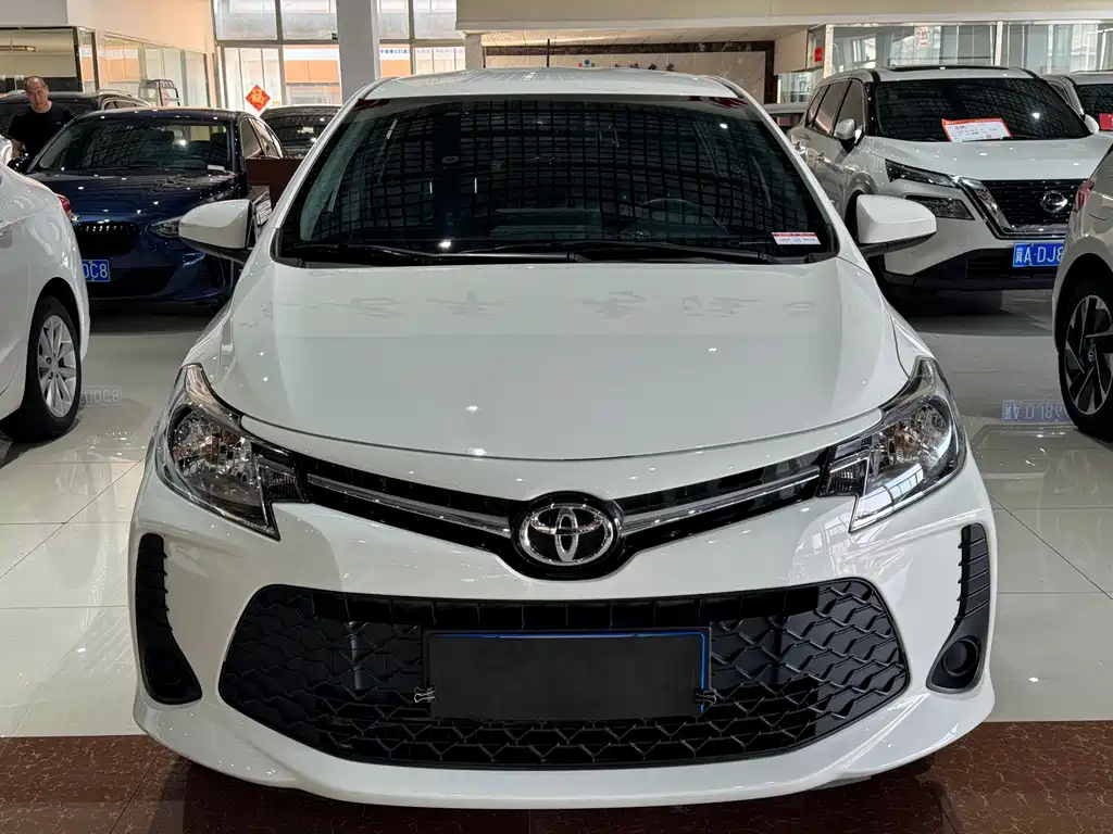 Toyota Vios FS — миниатюра 2