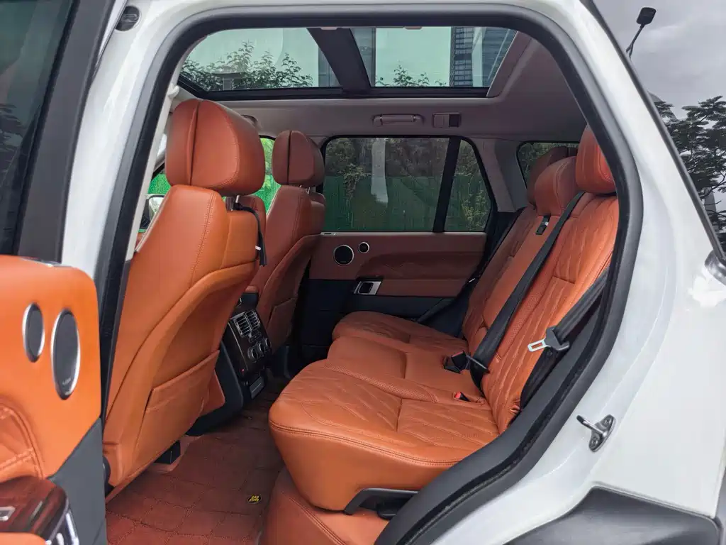 Land Rover Range Rover — миниатюра 14