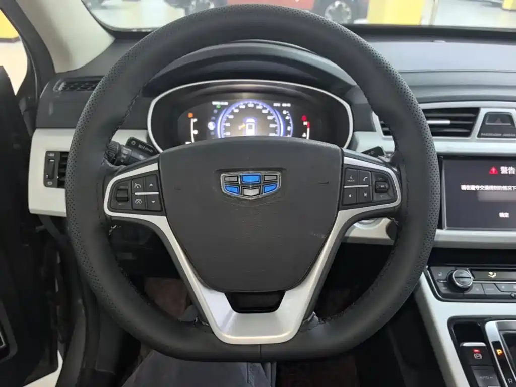 Geely Boyue — миниатюра 11