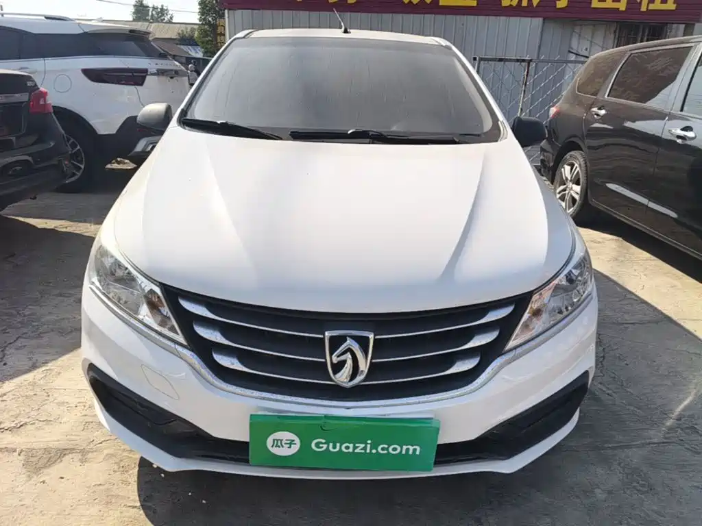 Baojun 310 — миниатюра 3