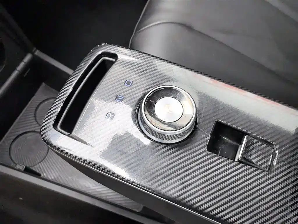 GEELY GEOMETRY E FIREFLY