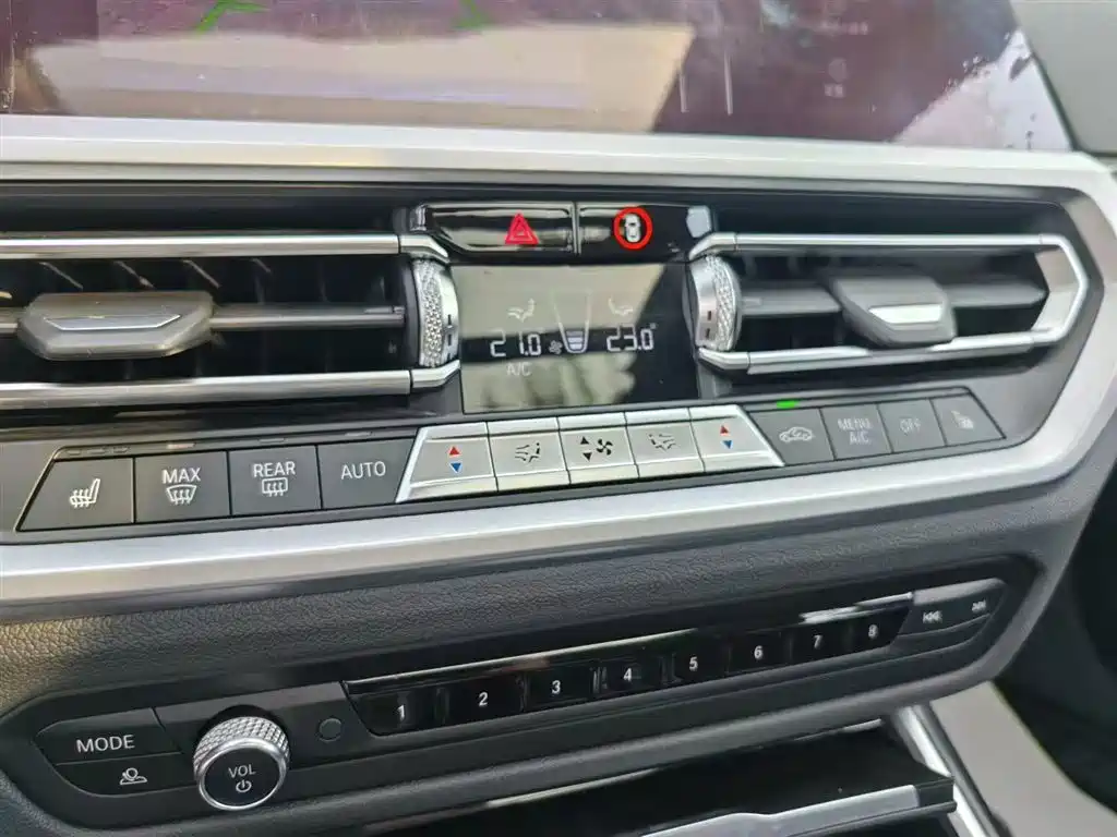 BMW 3 Series — миниатюра 14