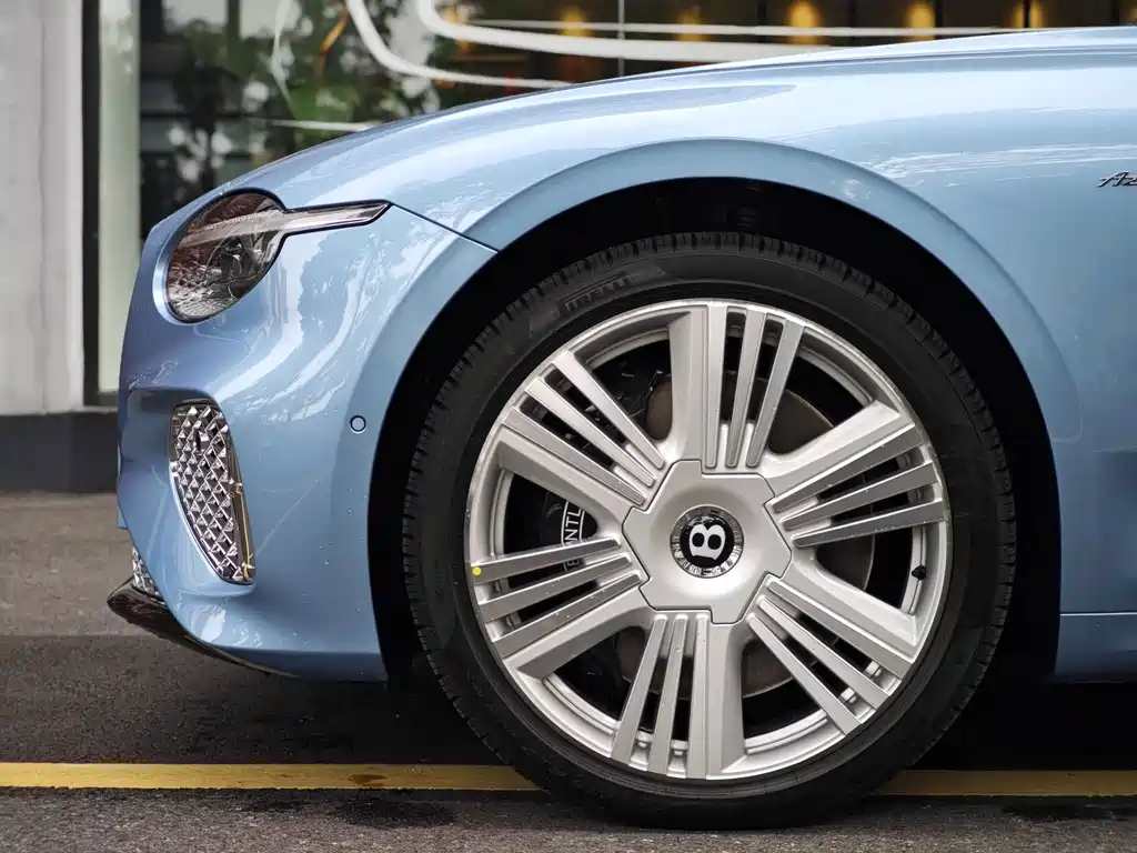 Bentley Continental — миниатюра 5