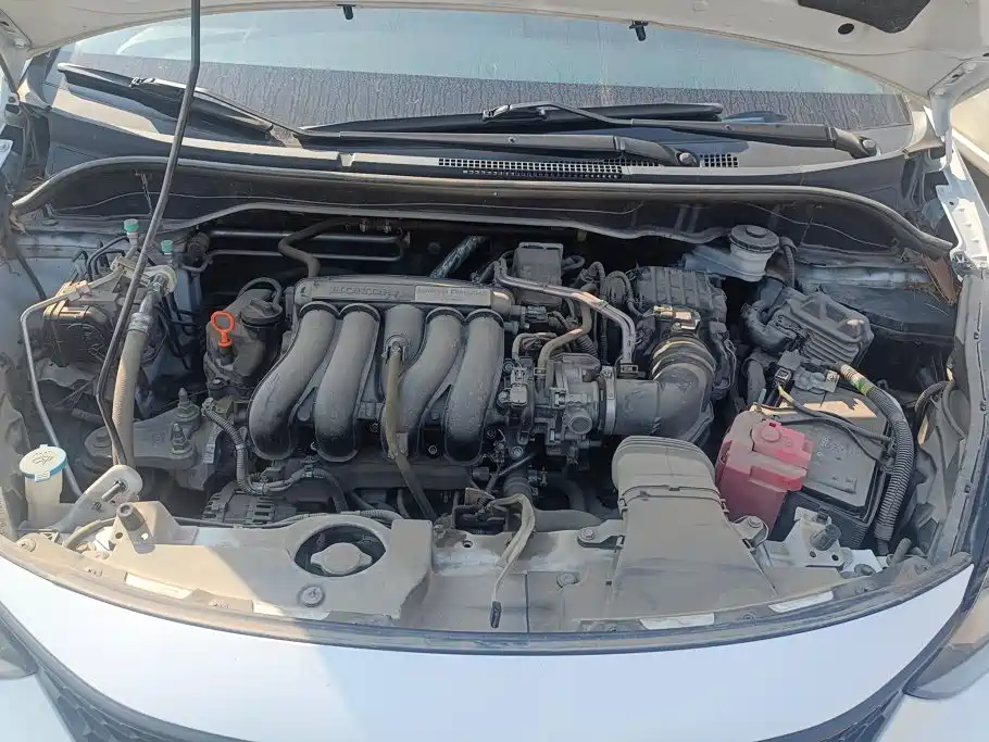 Honda Fit — миниатюра 9