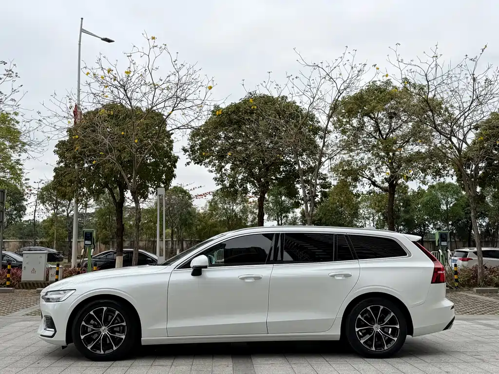 Volvo V60 — фотографии объявления, Фото 12