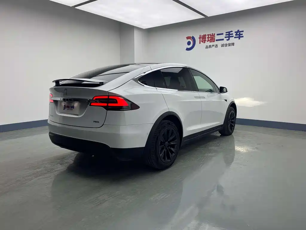 Tesla Model X 2016 Model X 75D