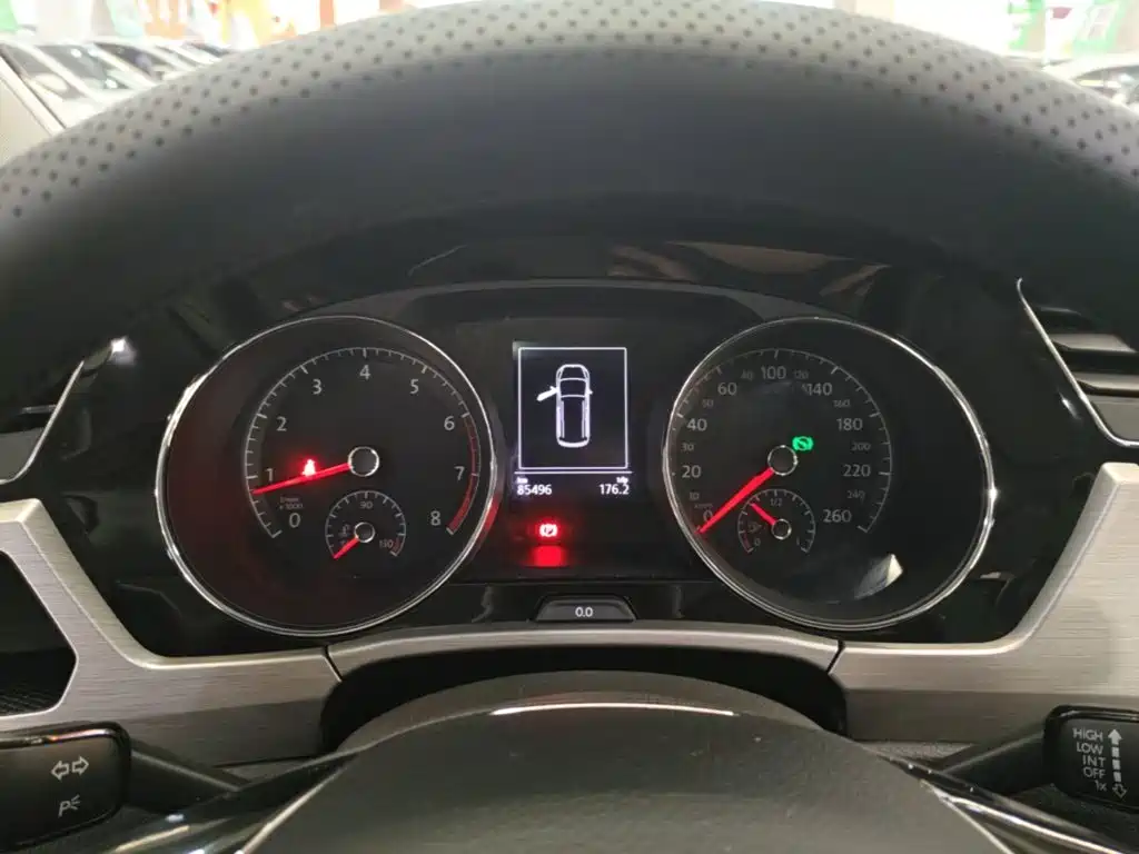 Volkswagen Touran — миниатюра 12