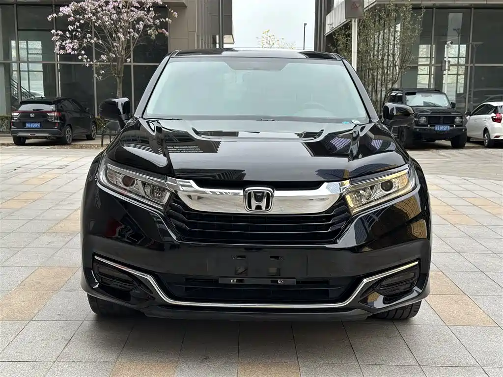 HONDA CROWN ROAD