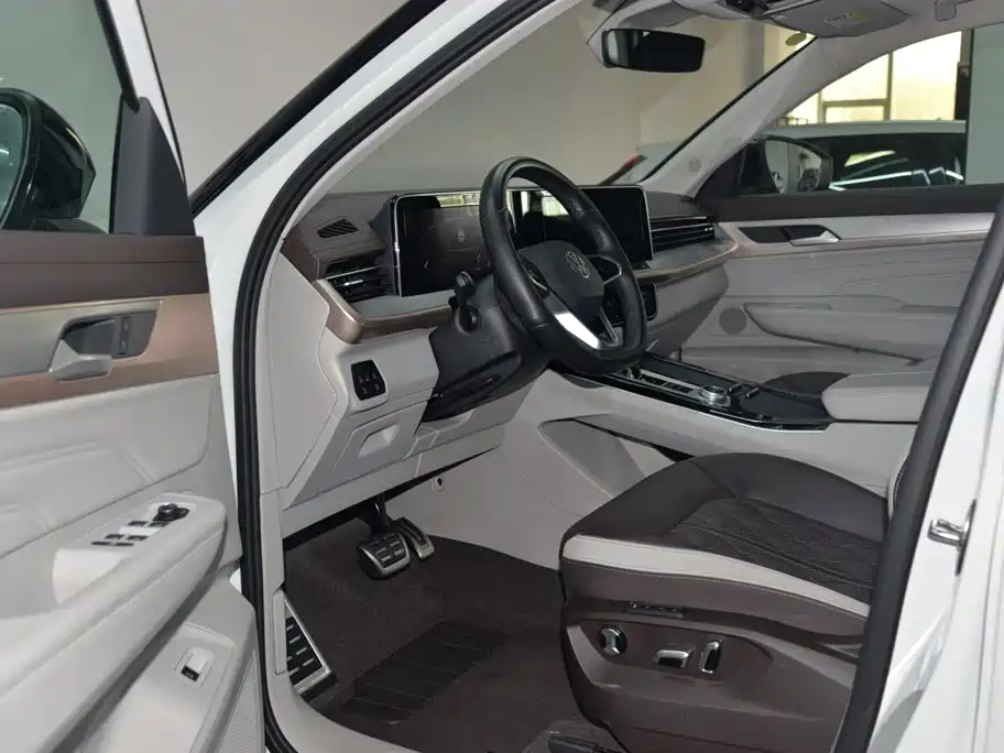 Volkswagen Tavendor — миниатюра 12