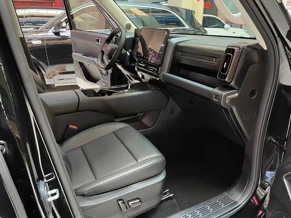 Haval Menglong New Energy — миниатюра 8
