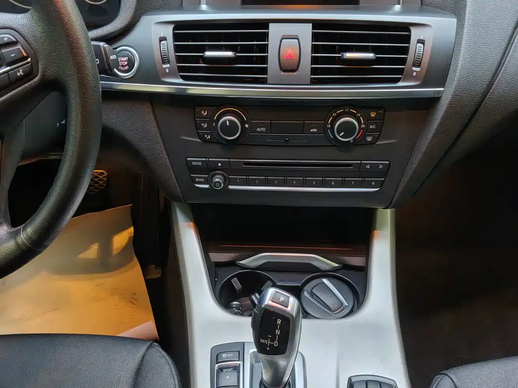 BMW X3 (Import) — миниатюра 8
