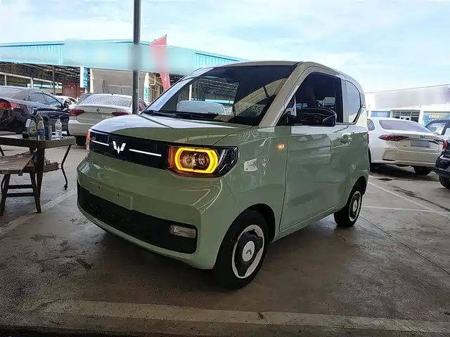 WULING AUTOMOBILE HONGGUANG MINIEV 2023