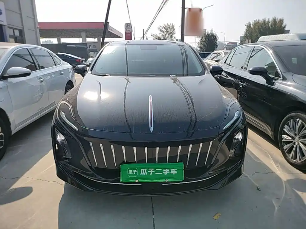 Hongqi Hongqi E-QM5 — миниатюра 3