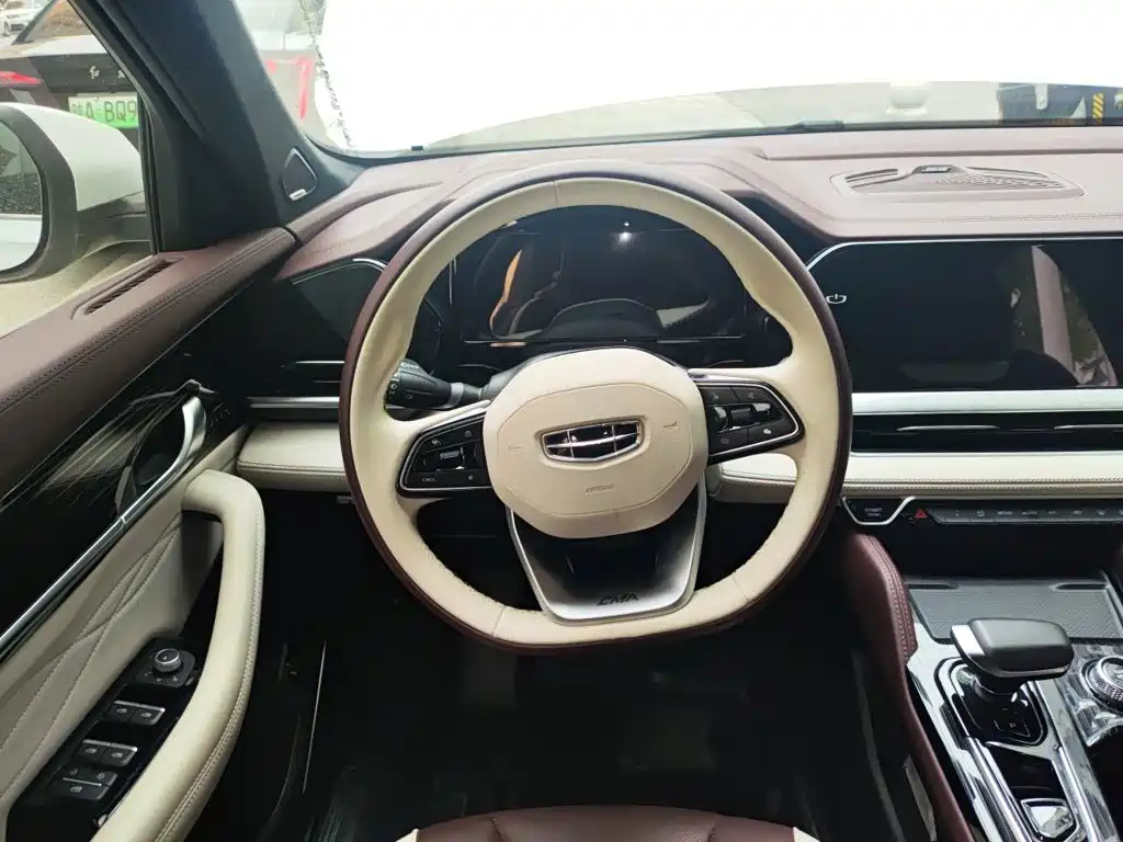 Geely Xingyue L — миниатюра 3