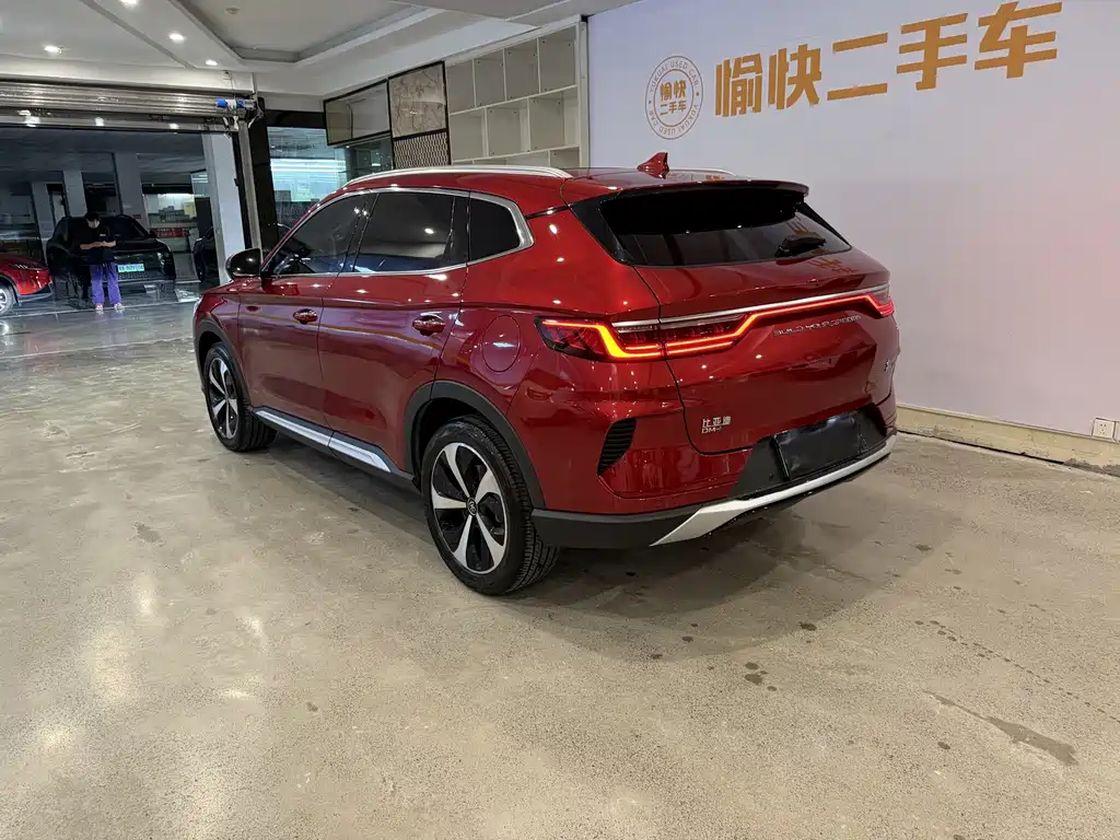 BYD PLUS New Energy — миниатюра 7