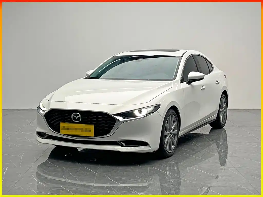 Mazda 3 Axela 2024