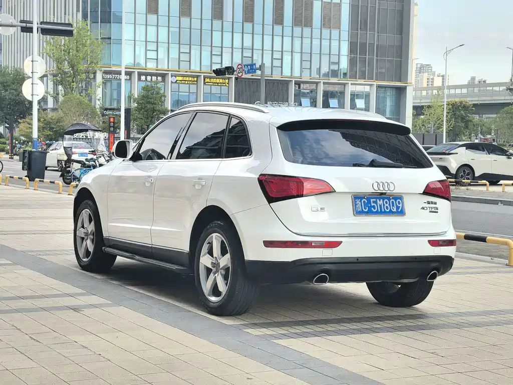 Audi Q5 — миниатюра 12