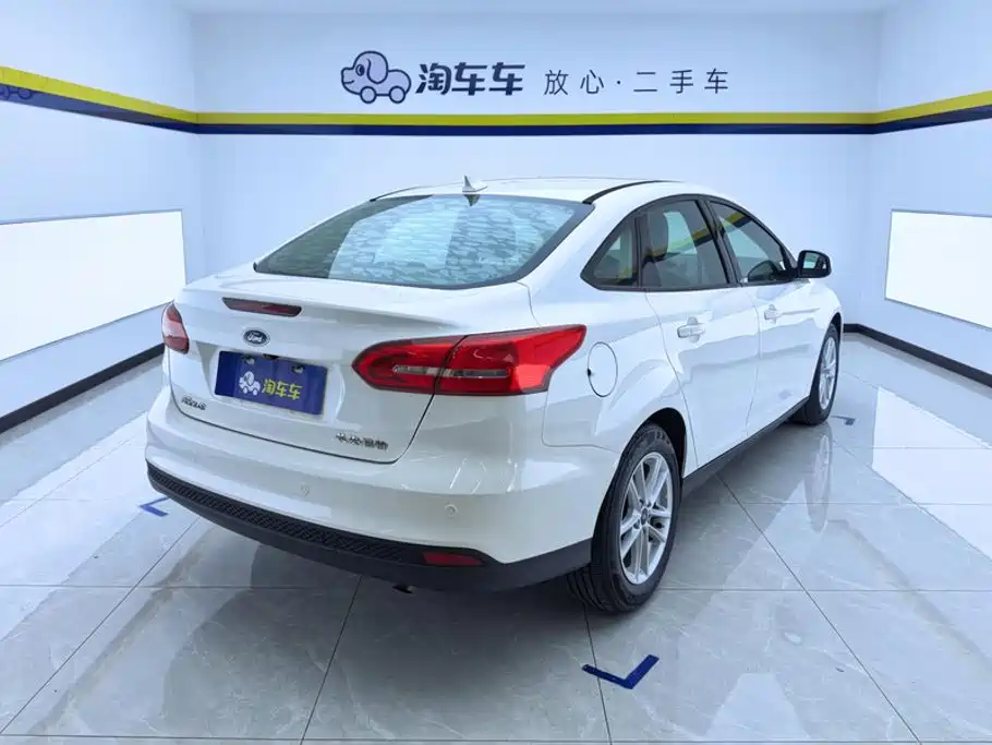Ford Focus — миниатюра 3