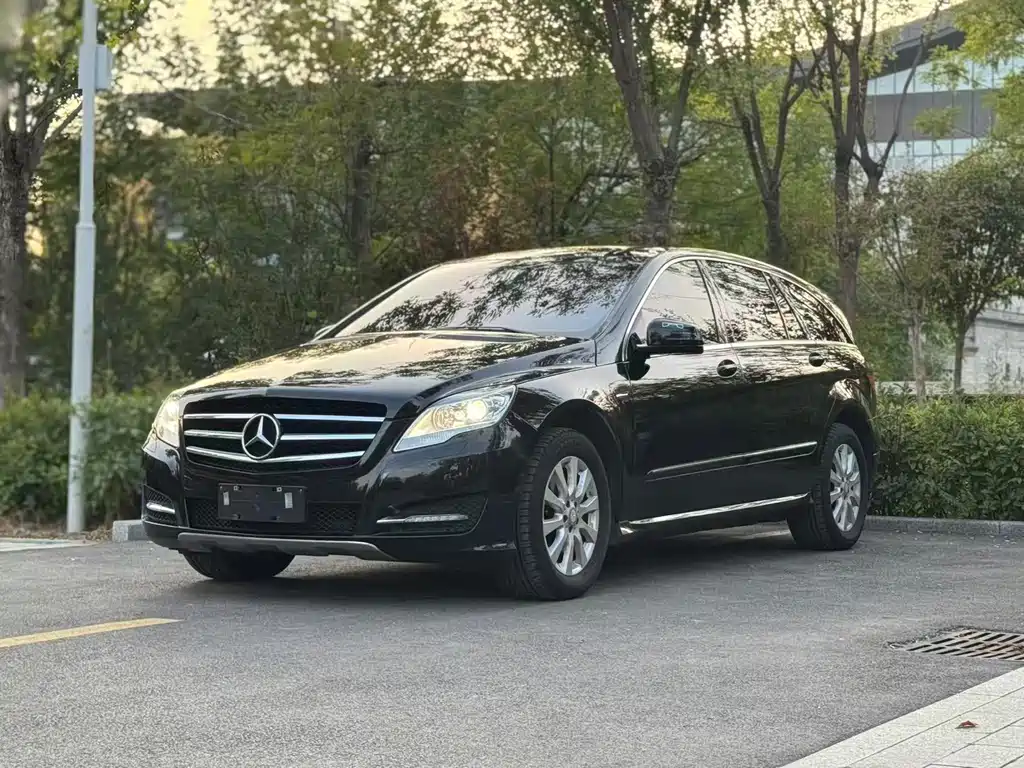 Mercedes-Benz R-Class
