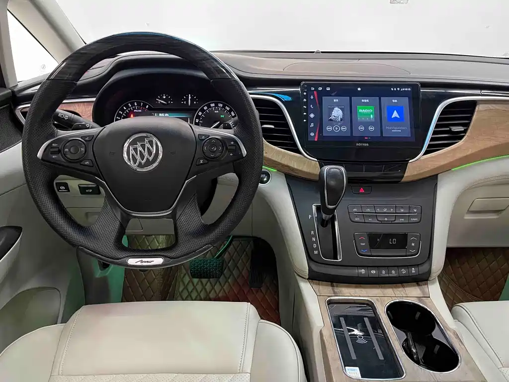 Buick GL8 — миниатюра 6