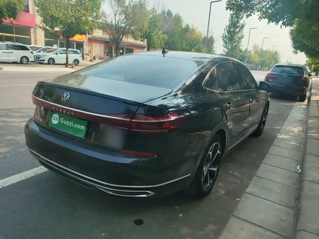 Volkswagen Passat — миниатюра 7