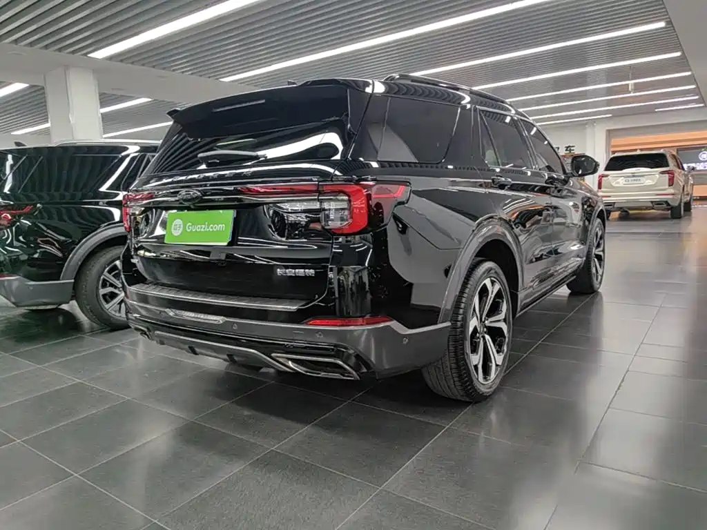 Ford Explorer — миниатюра 7