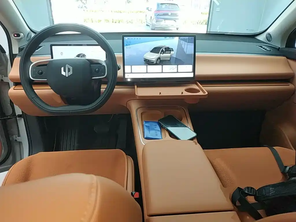 Leapmotor Leapmotor C10 — миниатюра 10