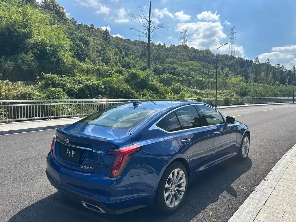 Cadillac CT5 — миниатюра 6