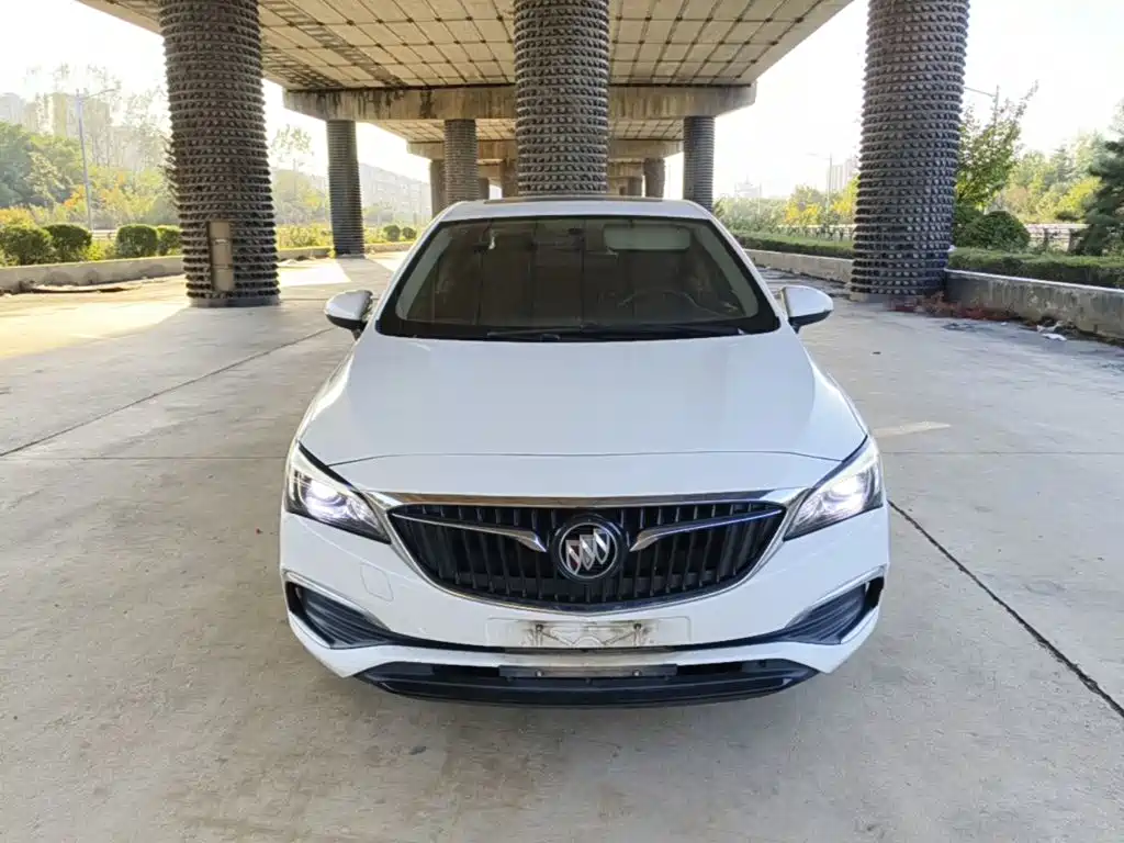Buick Verano — миниатюра 3