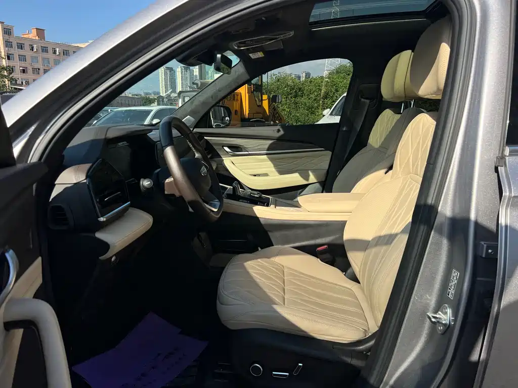 Geely Xingyue L — миниатюра 10