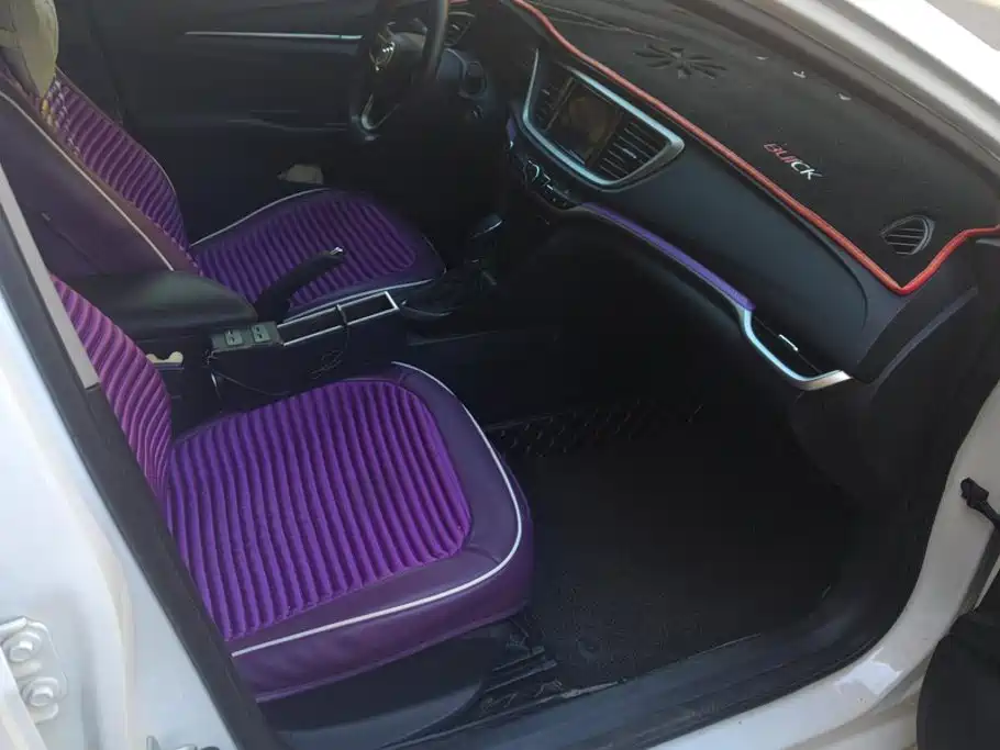 Buick Excelle — миниатюра 8