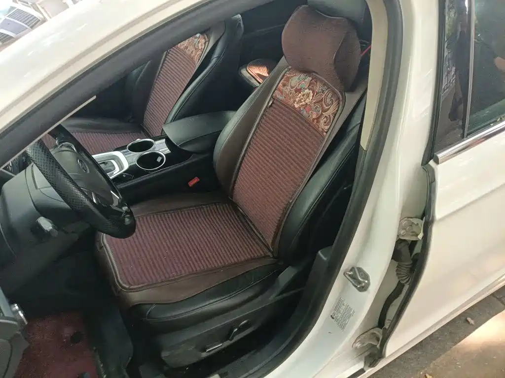 Ford Mondeo — миниатюра 11