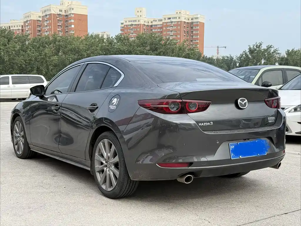 Mazda 3 Axela — миниатюра 3