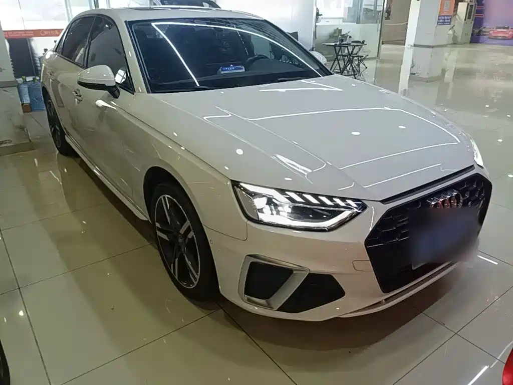 Audi A4L — миниатюра 4