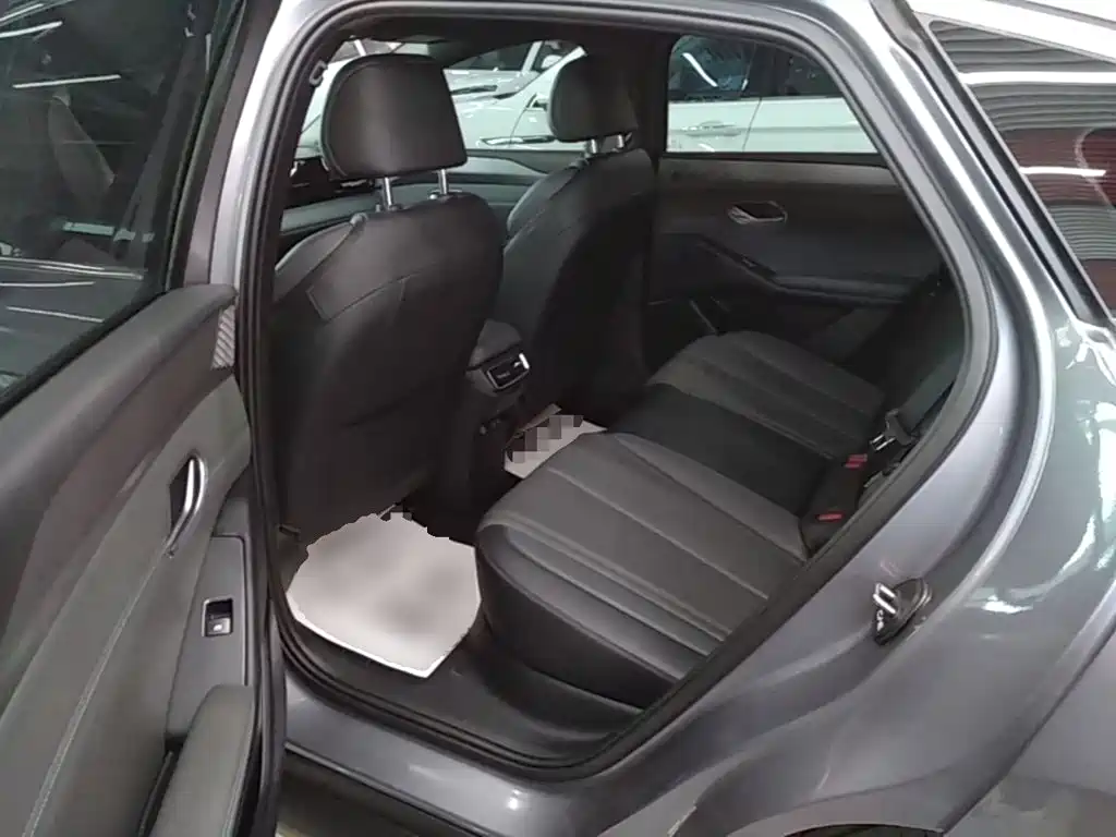 BYD Qin L — миниатюра 17