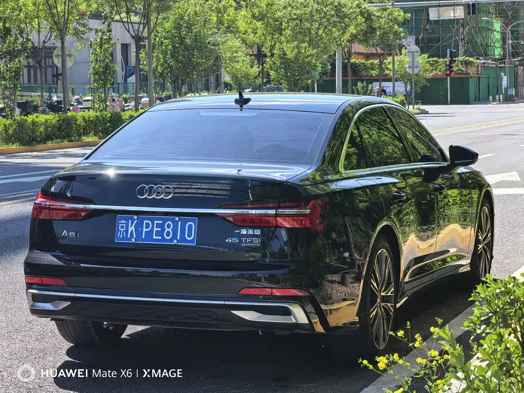 Audi A6L 2023 45 TFSI quattro Premium