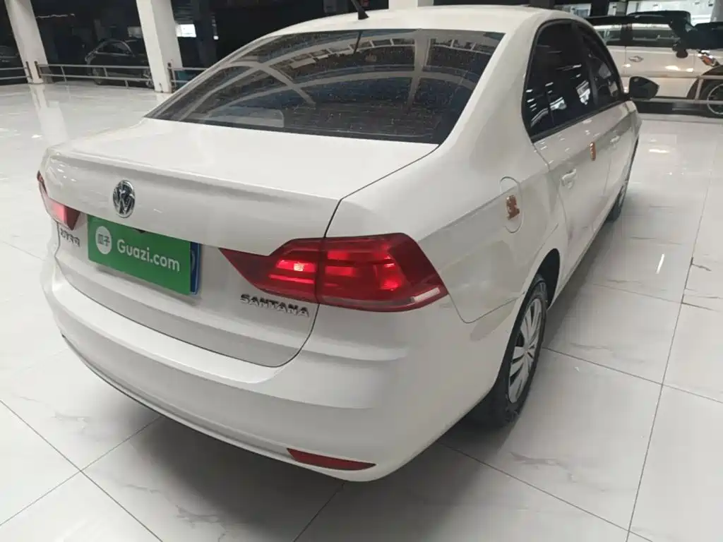 Volkswagen Santana — миниатюра 8