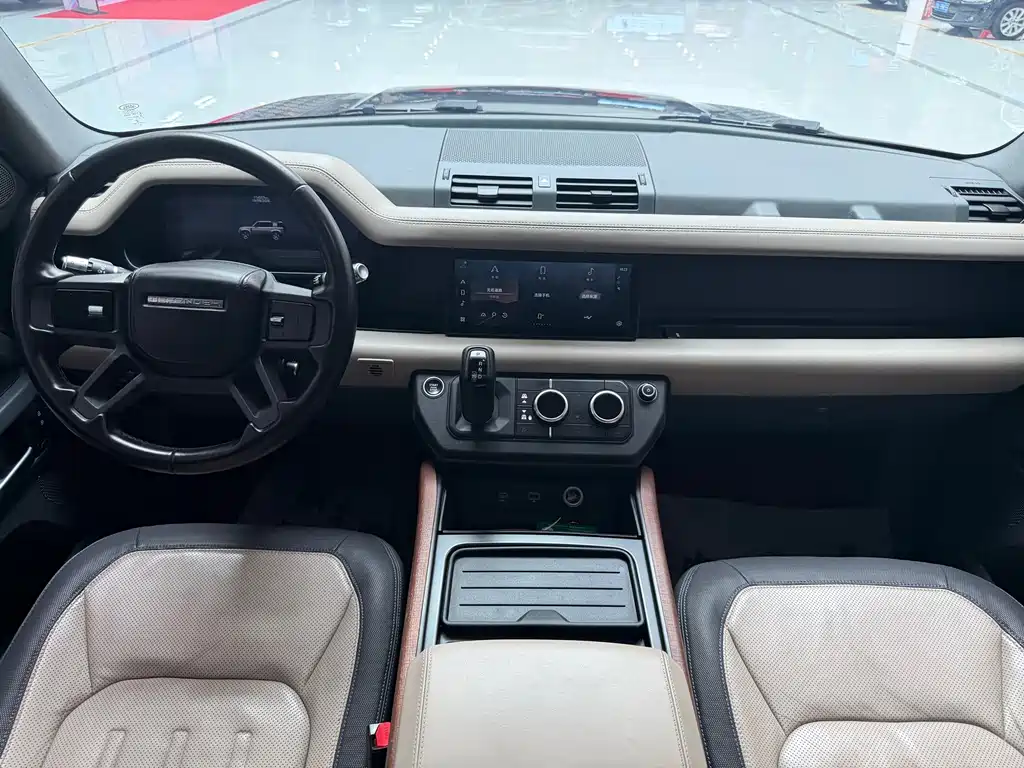 Land Rover Defender — миниатюра 9