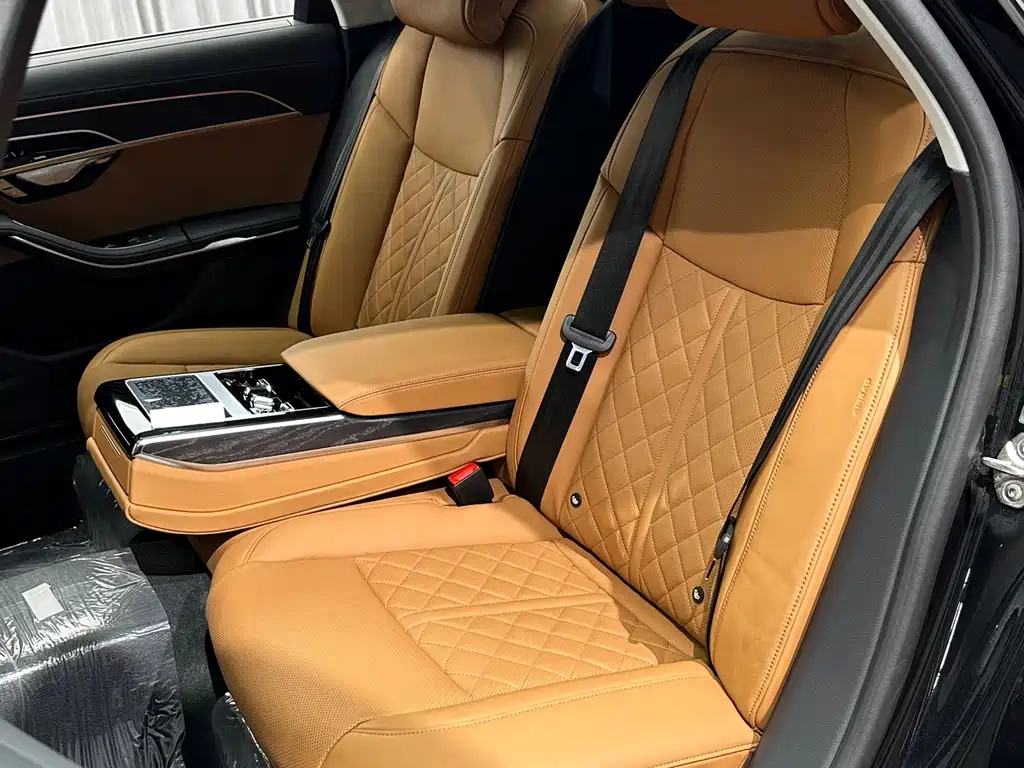 Audi A8 — миниатюра 17