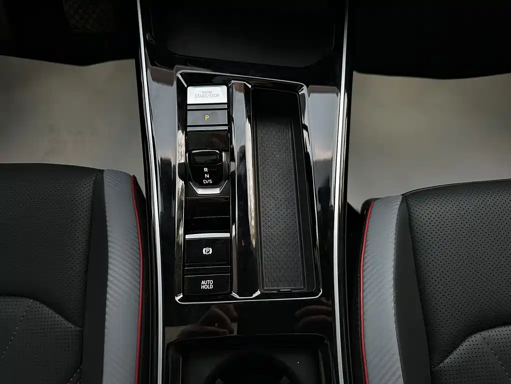 Volkswagen Lamando — миниатюра 16