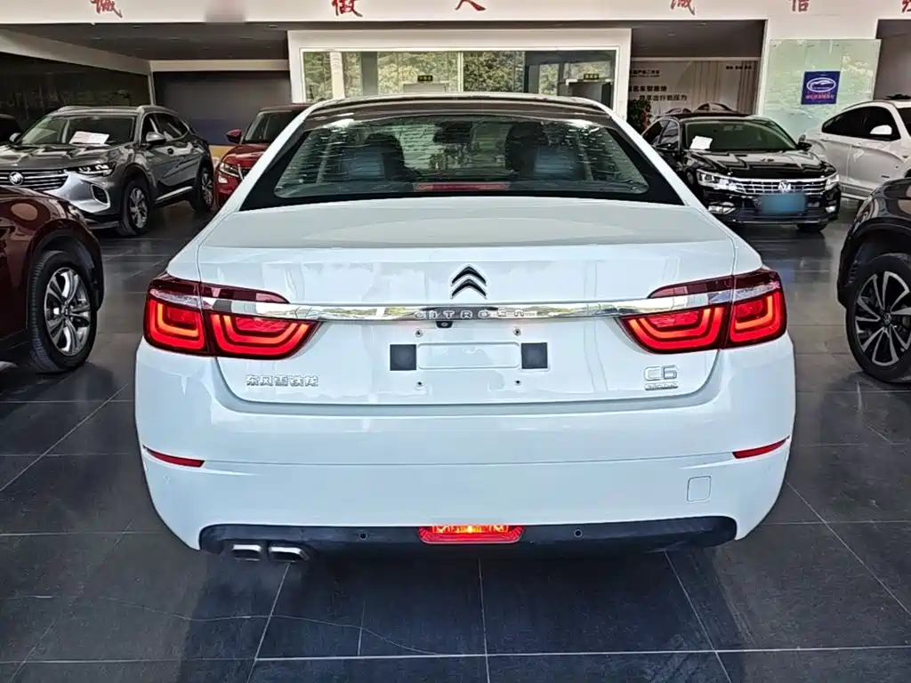 Citroen C6 — миниатюра 6