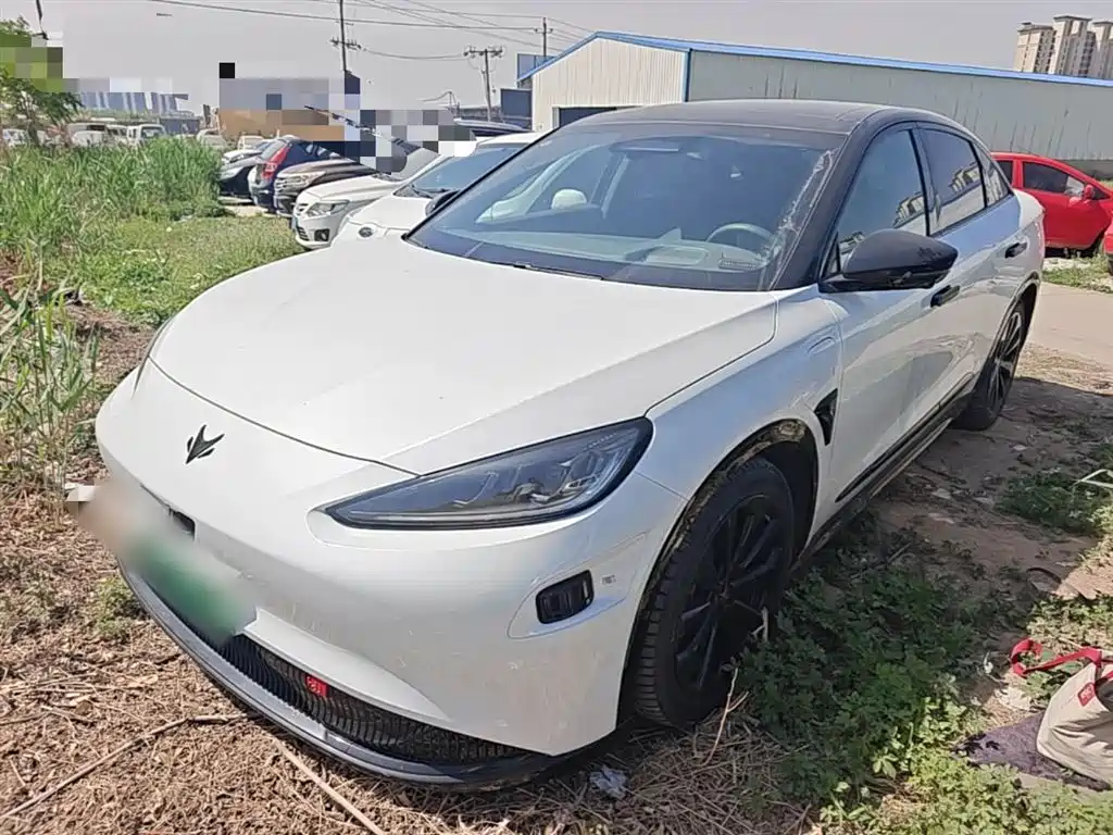 Arcfox Alpha S 2025