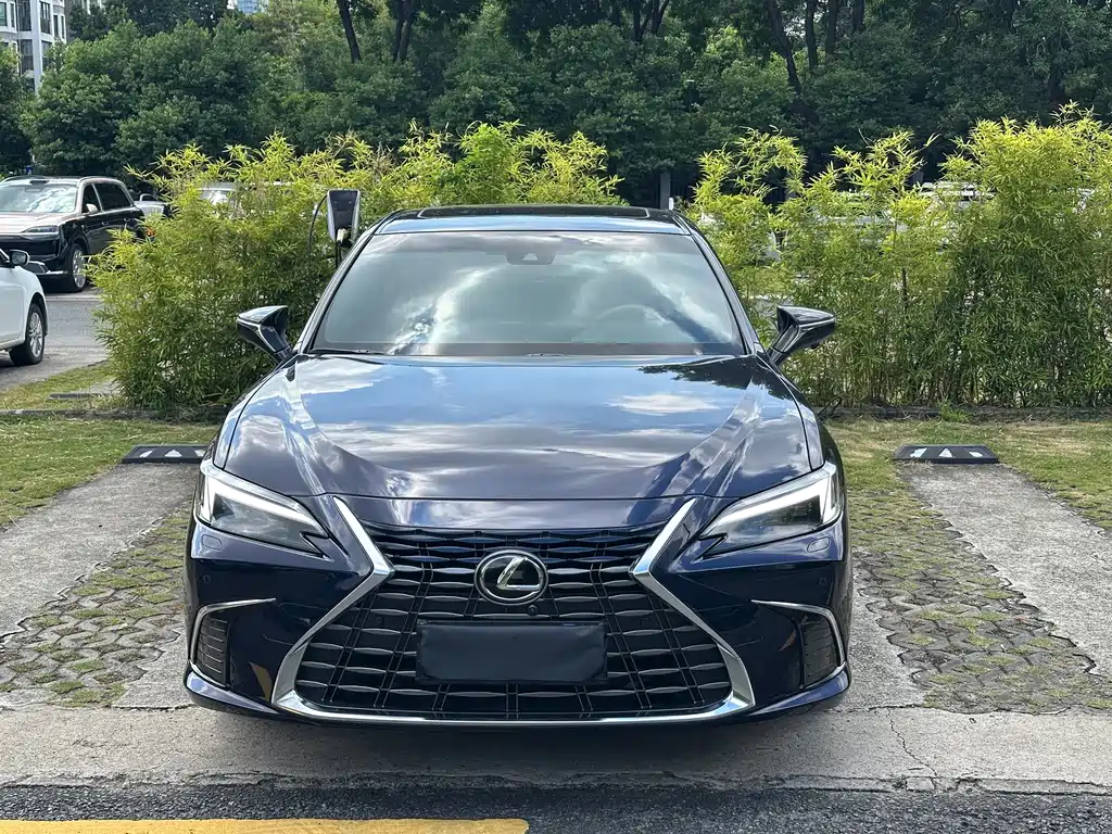 Lexus ES — миниатюра 2
