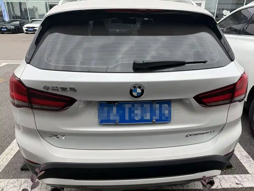BMW X1 — миниатюра 8