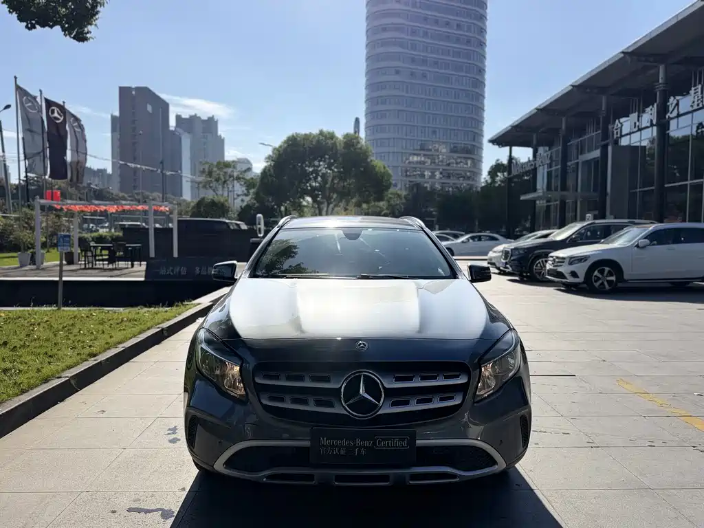 Mercedes-Benz GLA — миниатюра 2