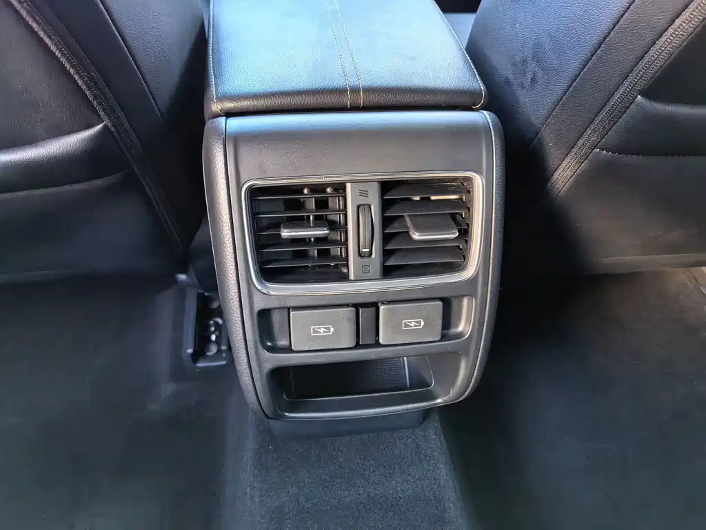 Honda Accord — миниатюра 11
