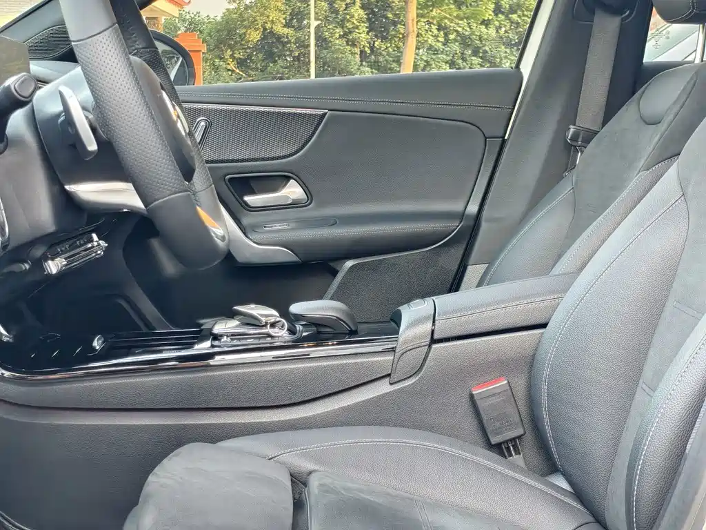 Mercedes-Benz A-Class — миниатюра 4