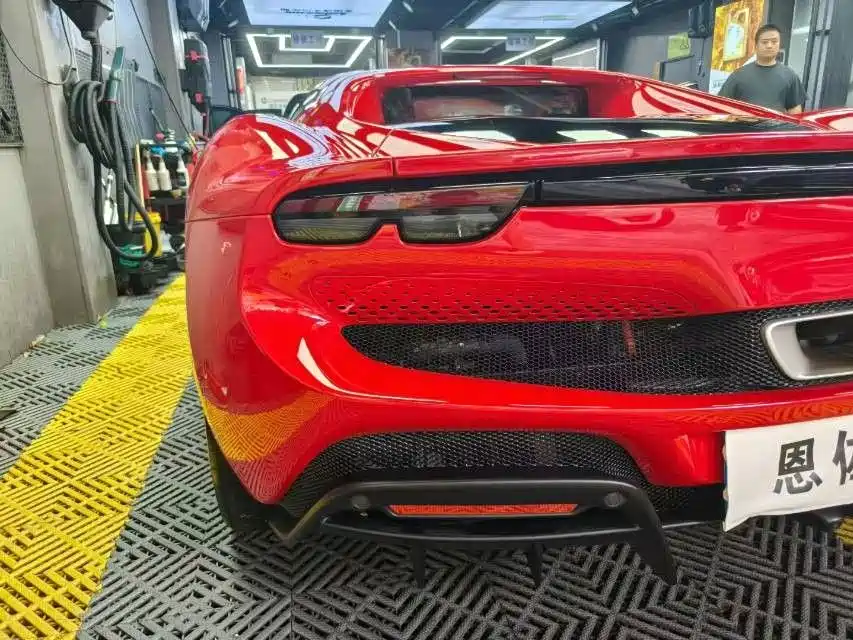 Ferrari 296 — миниатюра 11