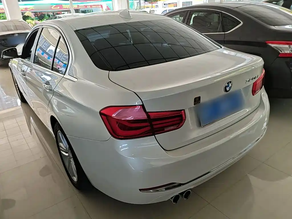 BMW 3 Series — миниатюра 5
